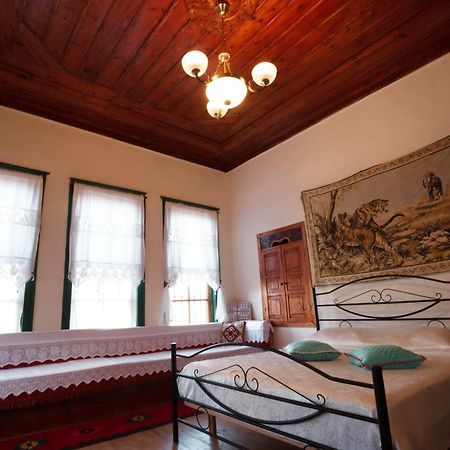 Guesthouse 1805 Gjirokastër Esterno foto