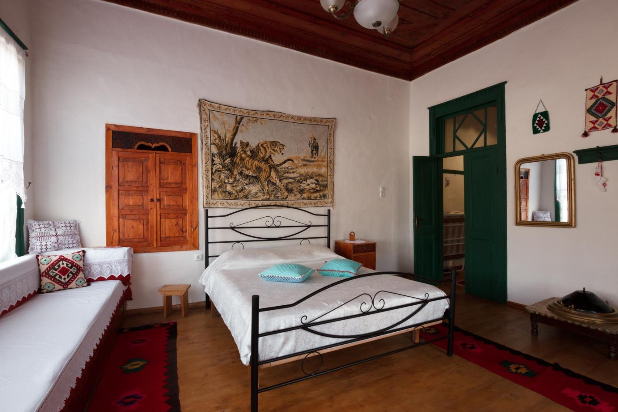 Guesthouse 1805 Gjirokastër Esterno foto