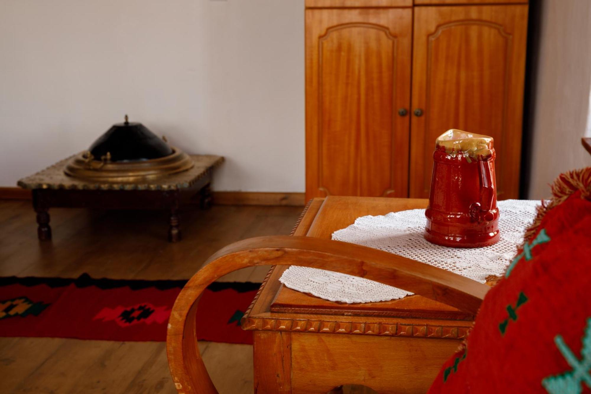 Guesthouse 1805 Gjirokastër Esterno foto